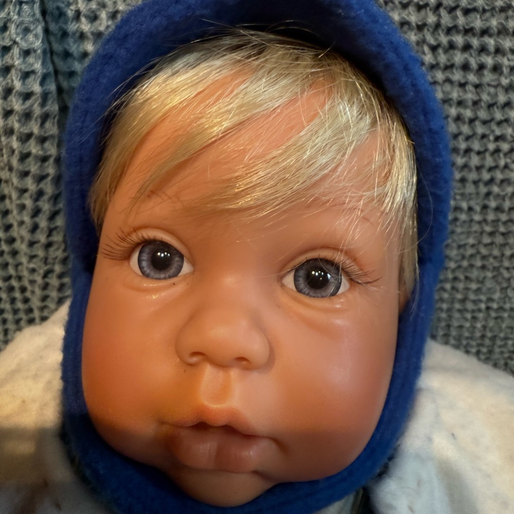 Lee Middleton Original Doll